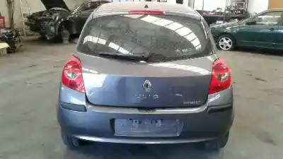 Veículo de Sucata renault clio iii exception do ano 2006 alimentado k4m804