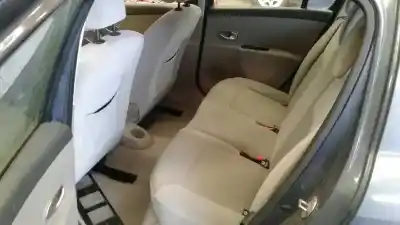 Veículo de Sucata renault clio iii exception do ano 2006 alimentado k4m804