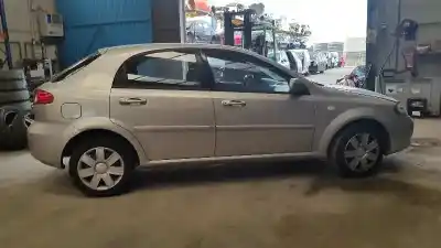 Veículo de Sucata chevrolet lacetti se do ano 2006 alimentado f14d3