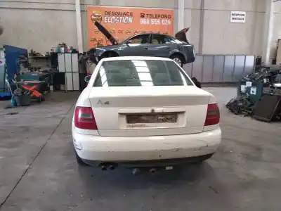 Veículo de Sucata audi a4 berlina (b5) 1.8 t do ano 1997 alimentado aeb