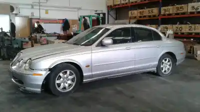 Scrapping Vehicle jaguar s-type 3.0 v6 24v cat of the year 2000 powered fc