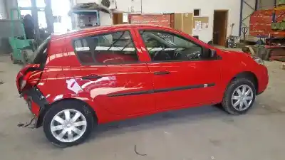 Veículo de Sucata renault clio iii exception do ano 2012 alimentado d4f740