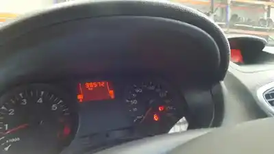 Veículo de Sucata renault clio iii exception do ano 2012 alimentado d4f740