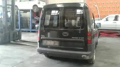 Veículo de Sucata opel combo familiar do ano 2002 alimentado y17dt