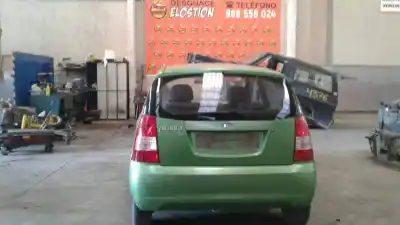 Véhicule à la ferraille kia picanto 1.1 active de l'année 2004 alimenté g4hc