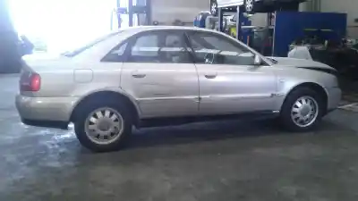 Veículo de Sucata audi a4 berlina (b5) 1.9 tdi do ano 2001 alimentado ajm