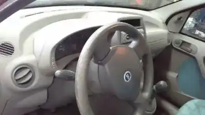 Sloopvoertuig fiat panda (169) 1.2 8v dynamic van het jaar 2005 aangedreven 188a4000