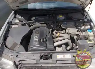 Veicolo di demolizione audi a4 berlina (b5) 1.8 dell'anno 1996 alimentato adr