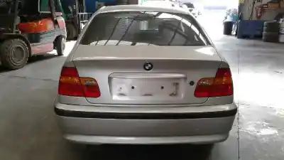 Veículo de Sucata bmw serie 3 berlina (e46) 320d do ano 2004 alimentado 204d4