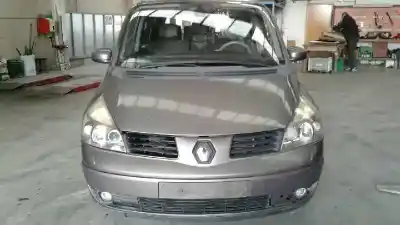 Scrapping Vehicle RENAULT ESPACE IV (JK0) Grand Espace Privilege of the year 2004 powered P9X701