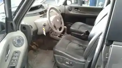 Veículo de Sucata renault espace iv (jk0) grand espace privilege do ano 2004 alimentado p9x701