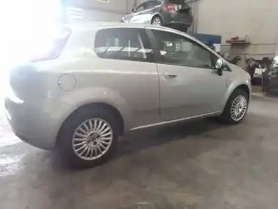 Verschrottungsfahrzeug fiat punto (199_) 1.3 d multijet des jahres 2006 angetrieben 199a2000