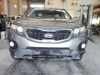 Scrapping Vehicle KIA SORENTO II (XM)  of the year 2014 powered G4KE