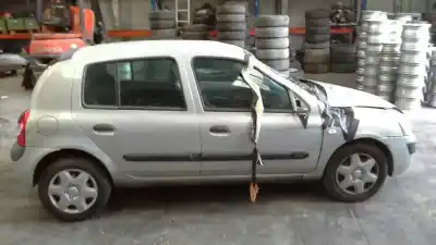 Scrapping Vehicle renault clio ii fase i (b/cbo) 1.2 alize of the year 2003 powered d4f712