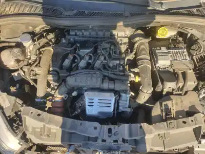 Veículo de Sucata peugeot 208 allure do ano 2017 alimentado hnz