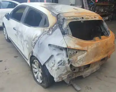 Здавання транспортного засобу renault clio v 1.0 sce року 2020 потужний b4d409