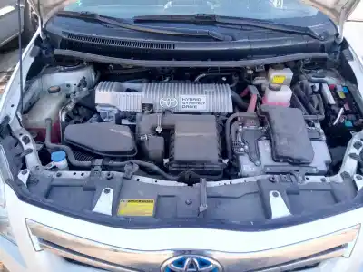 Veículo de Sucata toyota auris (_e15_) 1.8 hybrid (zwe150_) do ano 2012 alimentado 2zr-fxe