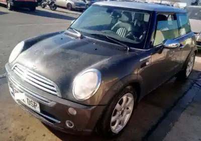 Здавання транспортного засобу MINI MINI (R50,R53) 1.6 16V CAT 116 CV / 85 KW року 2001 потужний W10B16D