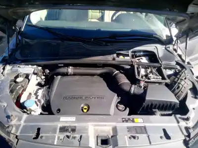 Vehicul casat land rover evoque pure al anului 2014 alimentat 224dt