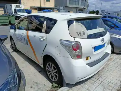 Veículo de Sucata toyota verso active do ano 2011 alimentado 1ad