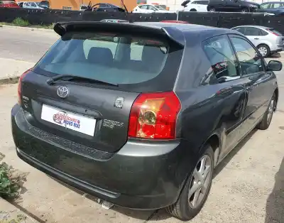 Veículo de Sucata toyota corolla (_e12_) 1.4 d (nde120_) do ano 2005 alimentado 1ndtv