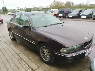 Veículo de Sucata bmw serie 5 berlina (e39) 530d do ano 1999 alimentado m57d30