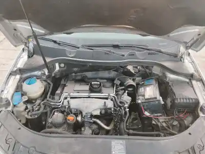 Veicolo di demolizione volkswagen passat b6 variant (3c5) 2.0 tdi dell'anno 2005 alimentato bkp