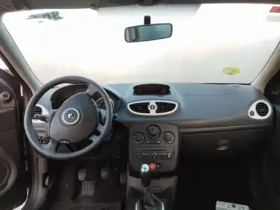 Scrapping Vehicle renault clio iii authentique of the year 2012 powered k9k770