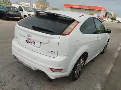 Veículo de Sucata ford focus berlina (cap) ambiente (d) do ano 2008 alimentado kkda