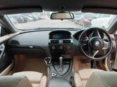 Veicolo di demolizione bmw serie 6 cabrio (e64) 645ci dell'anno 2004 alimentato n62b44a