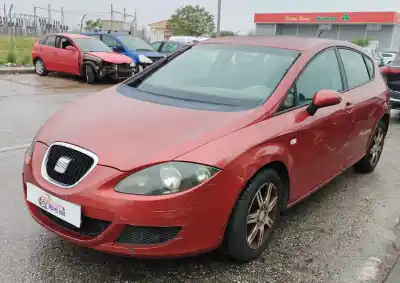 Veículo de Sucata SEAT LEON (1P1) 1.9 TDI do ano 2006 alimentado BXE