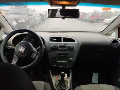 Veículo de Sucata seat leon (1p1) 1.9 tdi do ano 2006 alimentado bxe