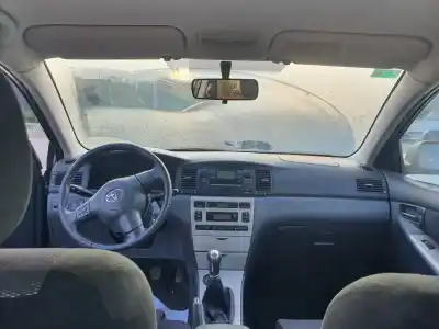 Veículo de Sucata toyota corolla (_e12_) 1.4 d (nde120_) do ano 2007 alimentado 1ndtv