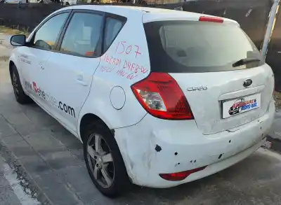 Veículo de Sucata kia cee´d 1.6 crdi cat do ano 2010 alimentado 