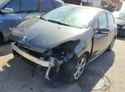 Veículo de Sucata PEUGEOT 208 Active do ano 2015 alimentado 