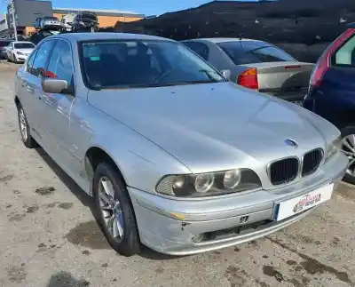 Veículo de Sucata bmw serie 5 berlina (e39) 520i do ano 2003 alimentado m54 b22 (22 6s 1)