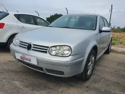 Veículo de Sucata VOLKSWAGEN GOLF IV BERLINA (1J1) 1.9 TDI do ano 2001 alimentado ALH
