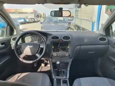 Vehicul casat ford focus ii berlina al anului 2006 alimentat hhda