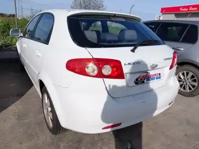 Veículo de Sucata chevrolet lacetti (j200) 2.0 d do ano 2011 alimentado z20s