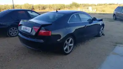 Veículo de Sucata audi a5 (8t3) 2.7 tdi do ano 2008 alimentado cama,cgka