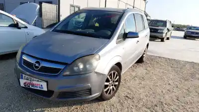 Veículo de Sucata OPEL ZAFIRA / ZAFIRA FAMILY B (A05)  do ano 2008 alimentado Z 19 DT