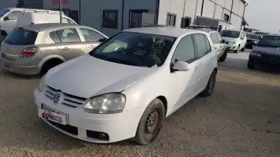 Veículo de Sucata volkswagen golf v (1k1) 1.6 do ano 2005 alimentado bgu,bse,bsf