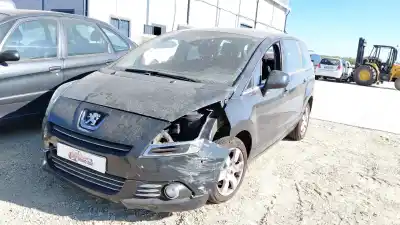 Scrapping Vehicle PEUGEOT 5008 (0U_, 0E_)  of the year 2010 powered 9HR
