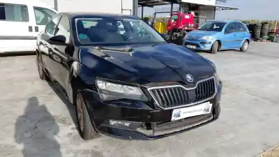 Scrapping Vehicle skoda superb iii (3v3) 2.0 tdi of the year 2018 powered dfga Scrapping Vehicle skoda superb iii (3v3) 2.0 tdi of the year 2018 powered dfga