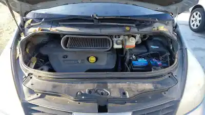 Здавання транспортного засобу renault espace iv (jk0/1_) 1.9 dci (jk0u, jk0g) року 2005 потужний f9q 680,f9q 820,f9q 826