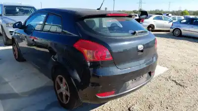 Veículo de Sucata kia cee'd fastback (ed) 1.6 cvvt do ano 2008 alimentado g4fc