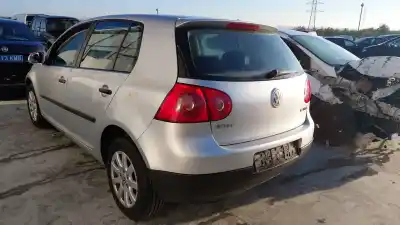 Scrapping Vehicle volkswagen golf v (1k1) 1.9 tdi of the year 2004 powered bkc