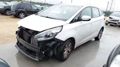 Sloopvoertuig KIA CARENS IV  van het jaar 2018 aangedreven D4FD