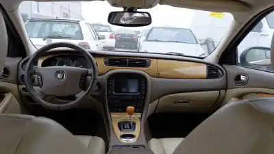 Véhicule à la ferraille jaguar s-type ii (x200) 2.7 d de l'année 2006 alimenté 7g(ajtdv6)