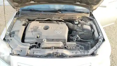 Véhicule à la ferraille TOYOTA AVENSIS (_T25_)  de l'année 2006 alimenté 1AD-FTV